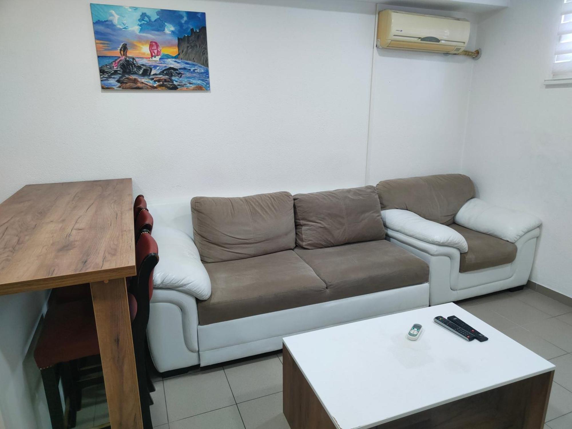 Apartmani Pajic ยาโกดินา ภายนอก รูปภาพ